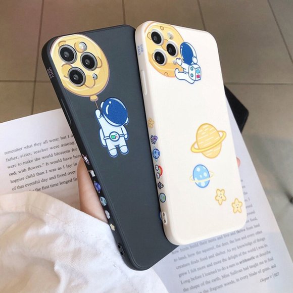 Accessories - [❤️️Sales] NEW iPhone 12/Pro/Max Cute Spaceship case